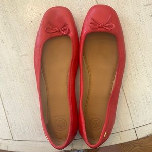 Tory Burch size 10 red flats